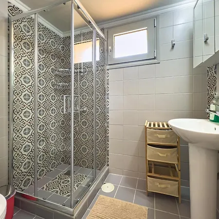 Golden Key Apartman Hriszí Aktí Haniá